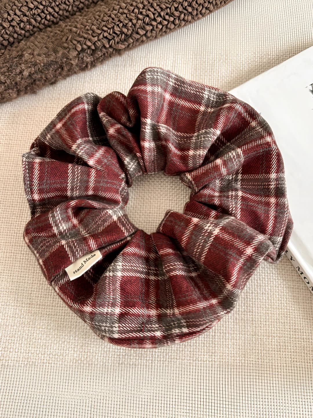 Red-grey plaid, 14 cm