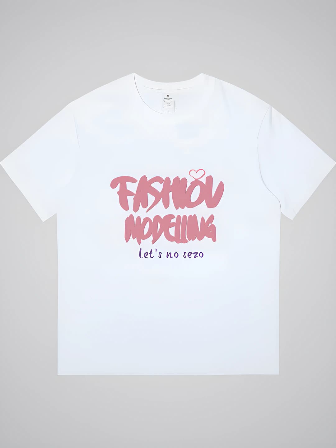 Белые буквы FASHLOV