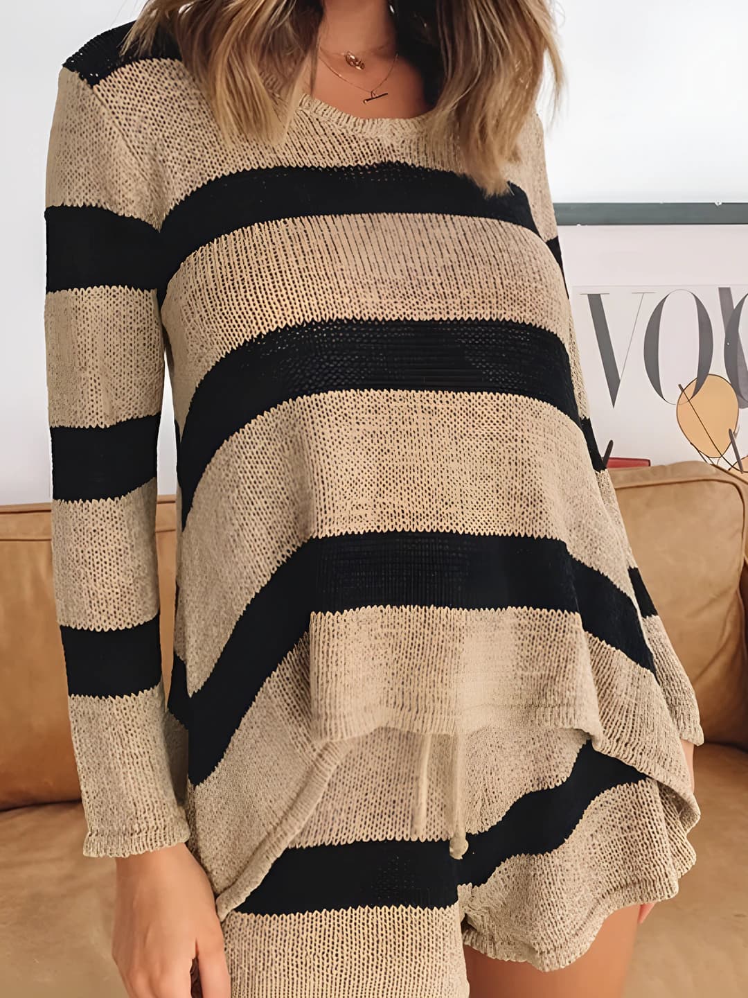 Black and yellow stripes