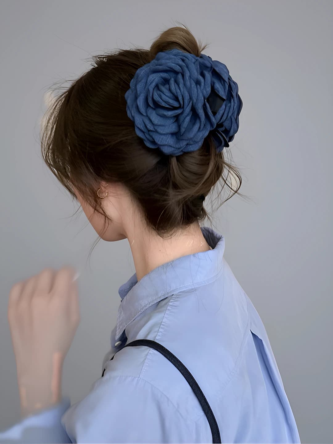 Dark blue flowers small-9cm
