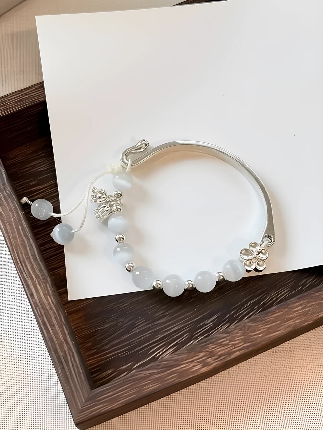 White cat eye bangle