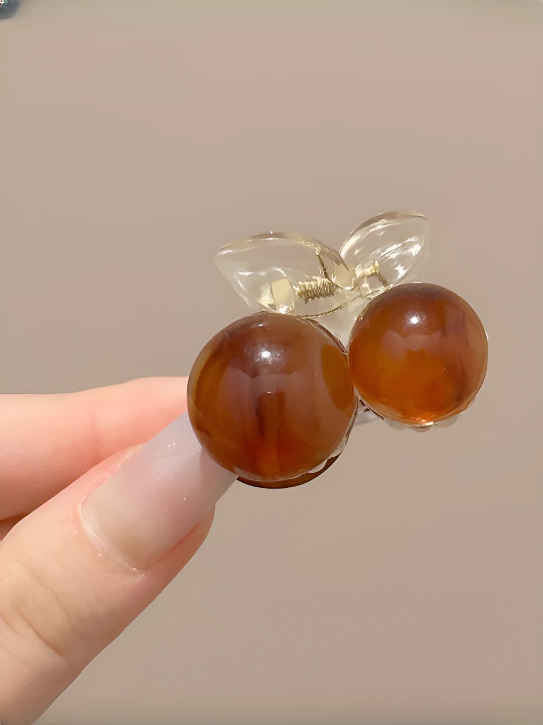 Brown cherry, ~3.5 cm