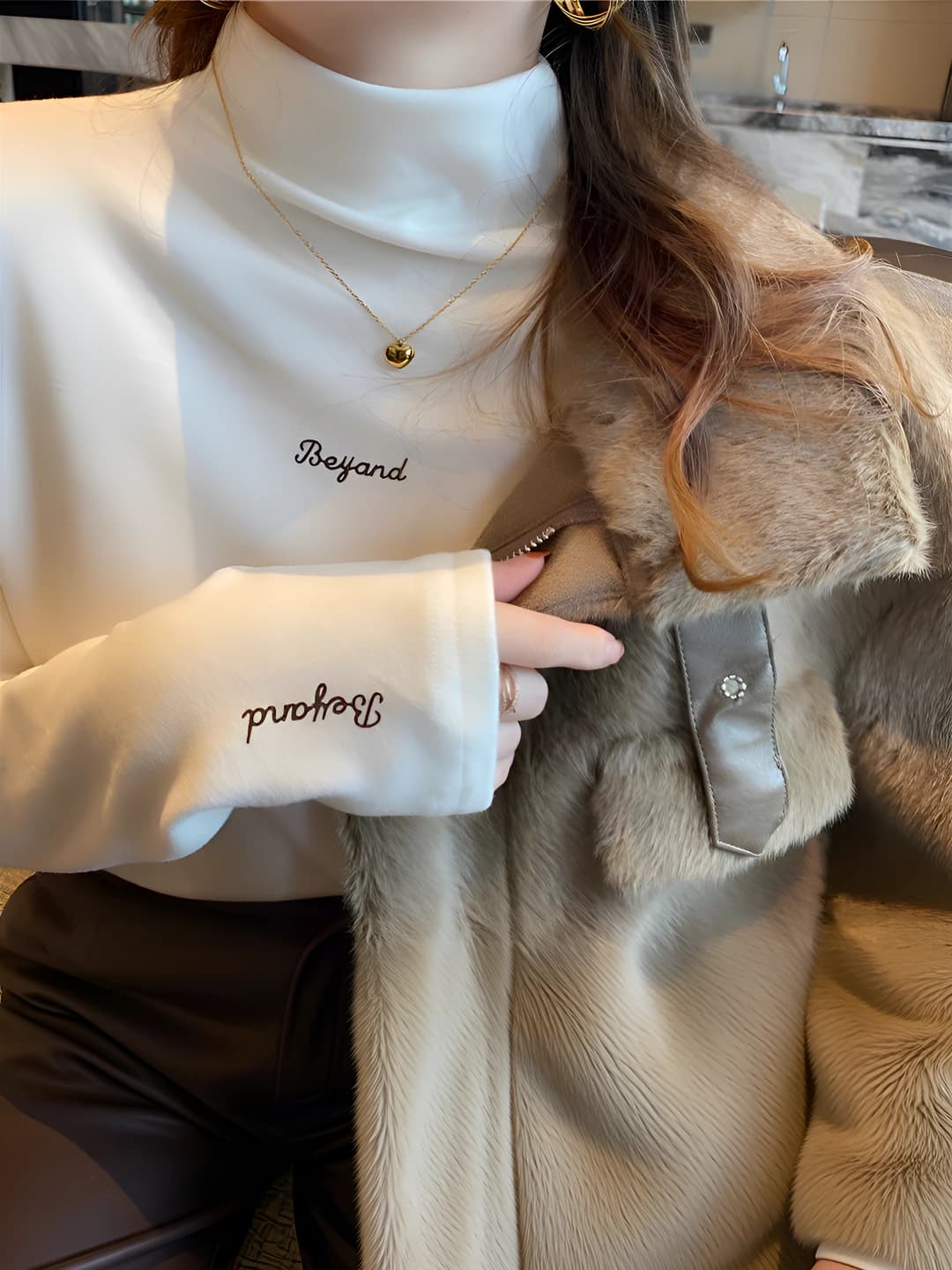 Women's 2026 autumn-winter fleece-lined thickened slim fit mock neck long sleeve embroidered long-sleeve base top