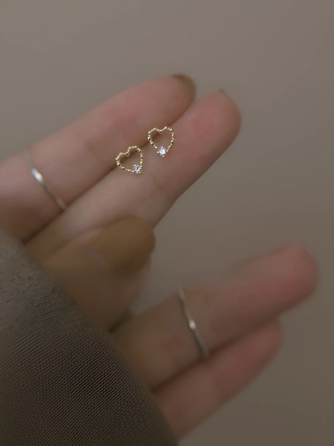 Gold heart, pair