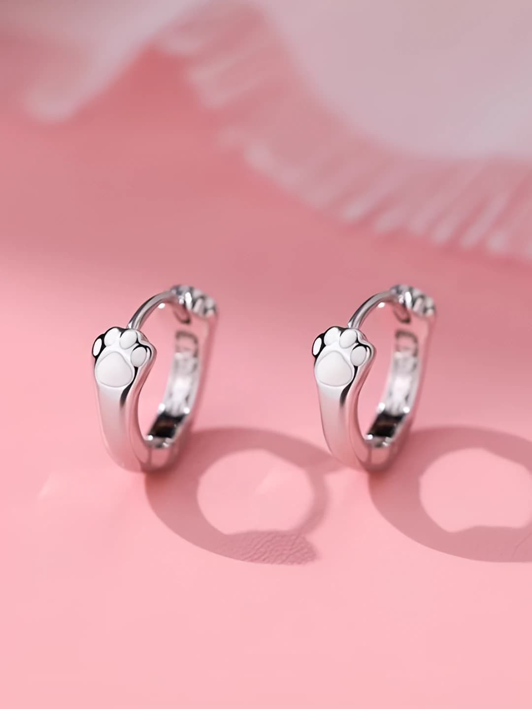 Cat paw earrings