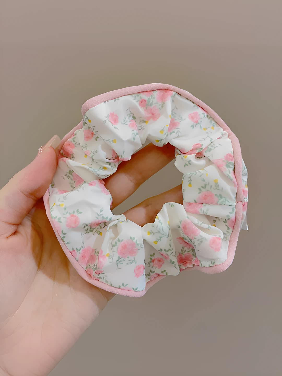Розово-белый, 10 см