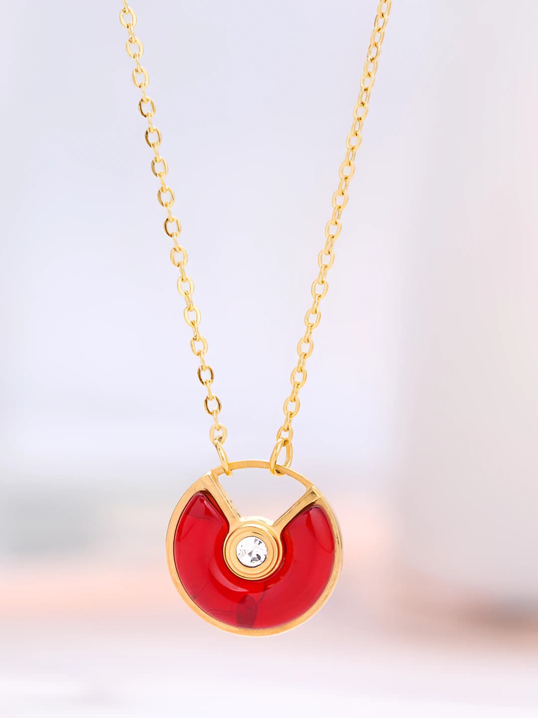 Gold-red