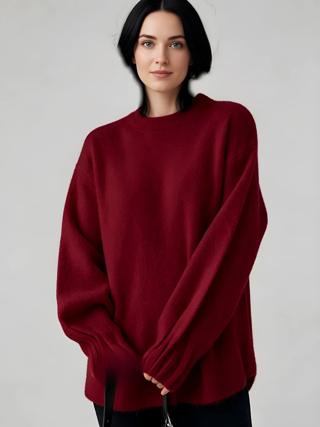 Ayollar uchun kuz-qishgi bo'sh (oversize) dumaloq yoqa uzun yengli issiq saqlaydigan trikotaj sviter