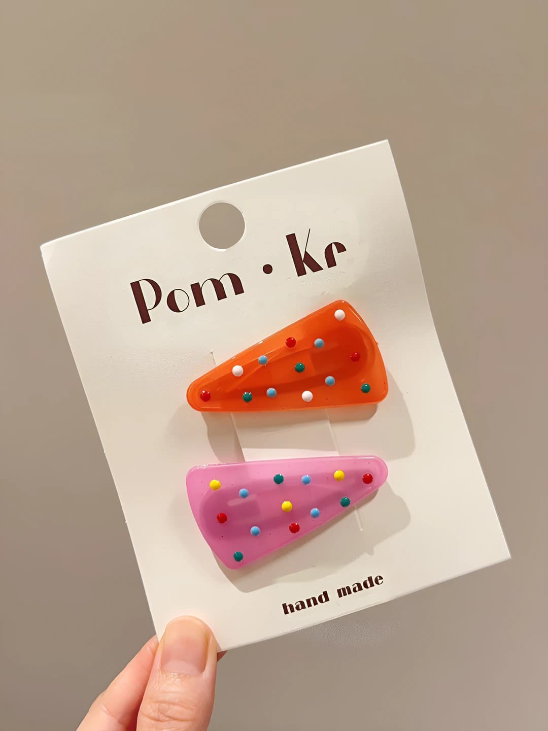 1# Orange-rose dotted triangle clip