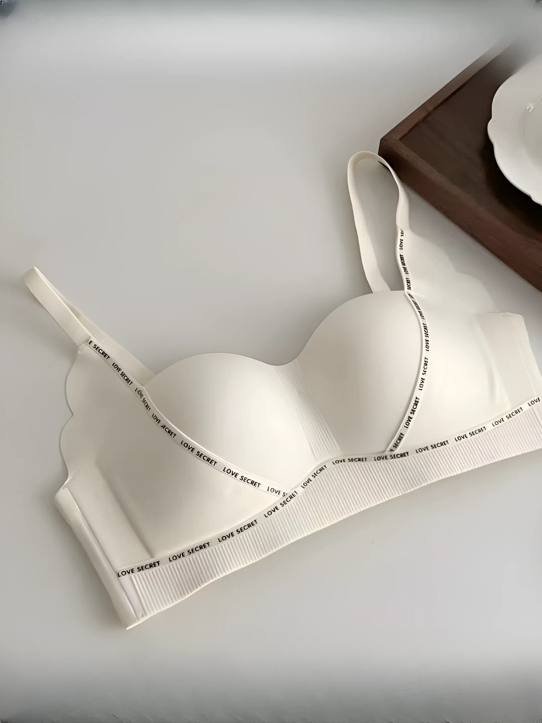 Champagne white