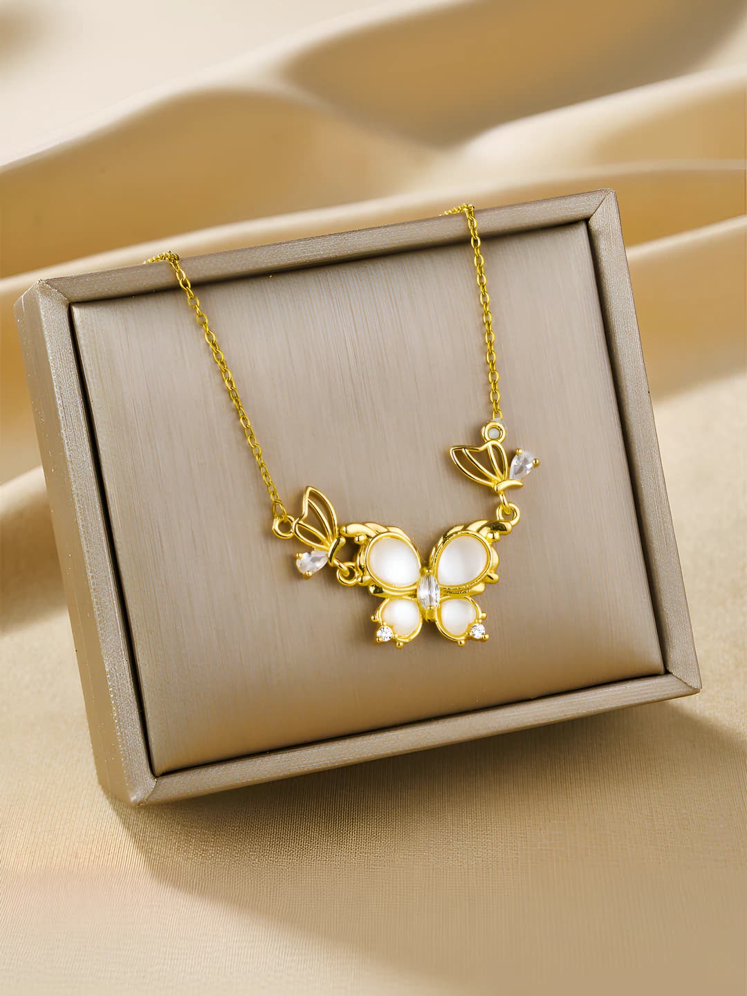 1002-Gold Butterfly