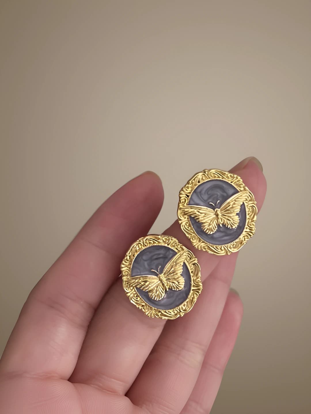 Women's retro purple metal butterfly enamel earrings