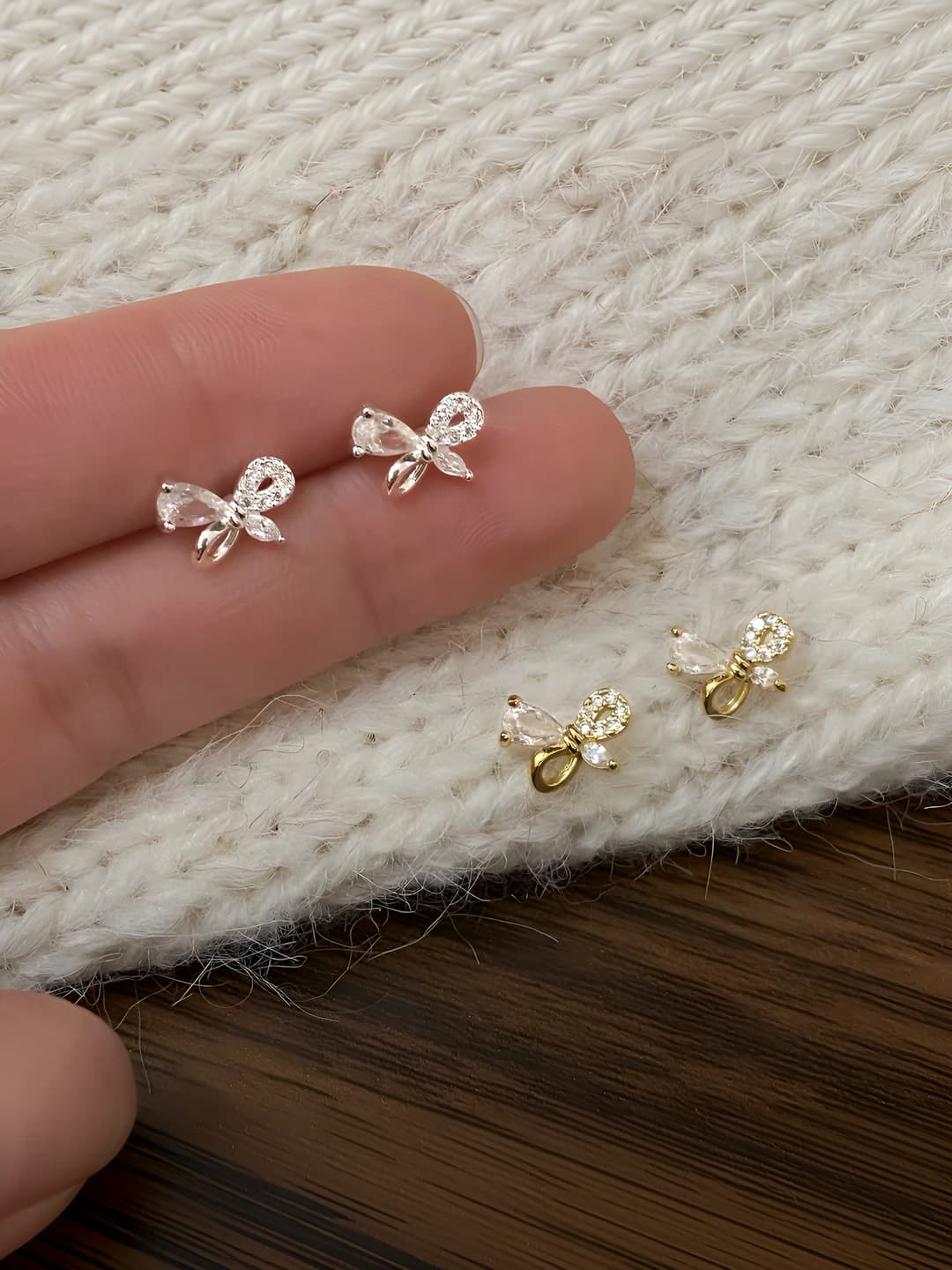 Women's set of 4 silver zircon butterfly stud earrings