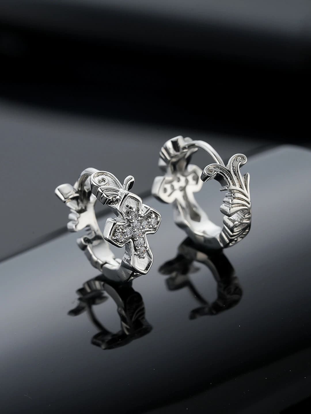 Men's and women's ear clips with design element: cross, geometric shape, style: premium, with rhinestones