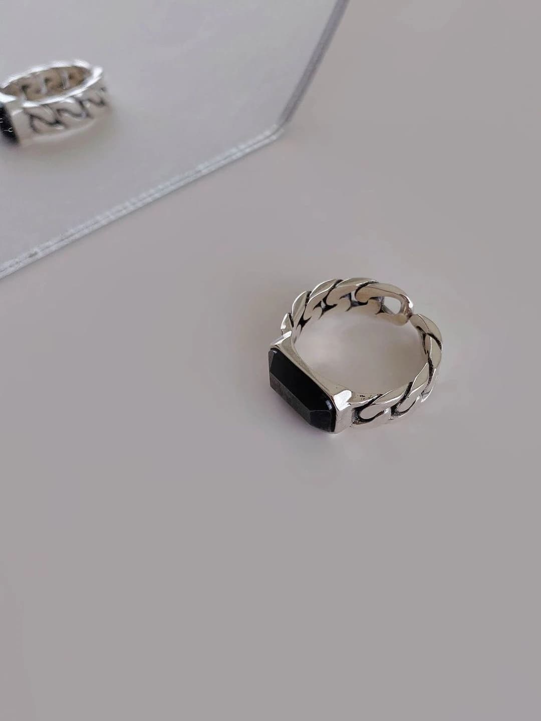 Black chain finger ring for women, zinc alloy, square design element, korean style