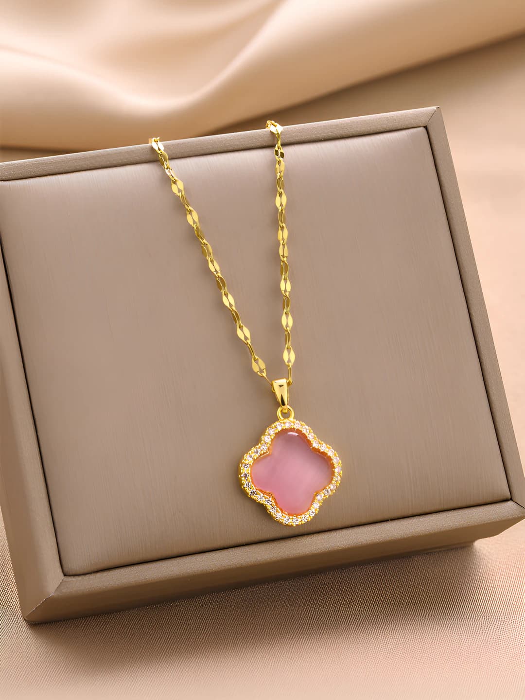 8858-Pushti