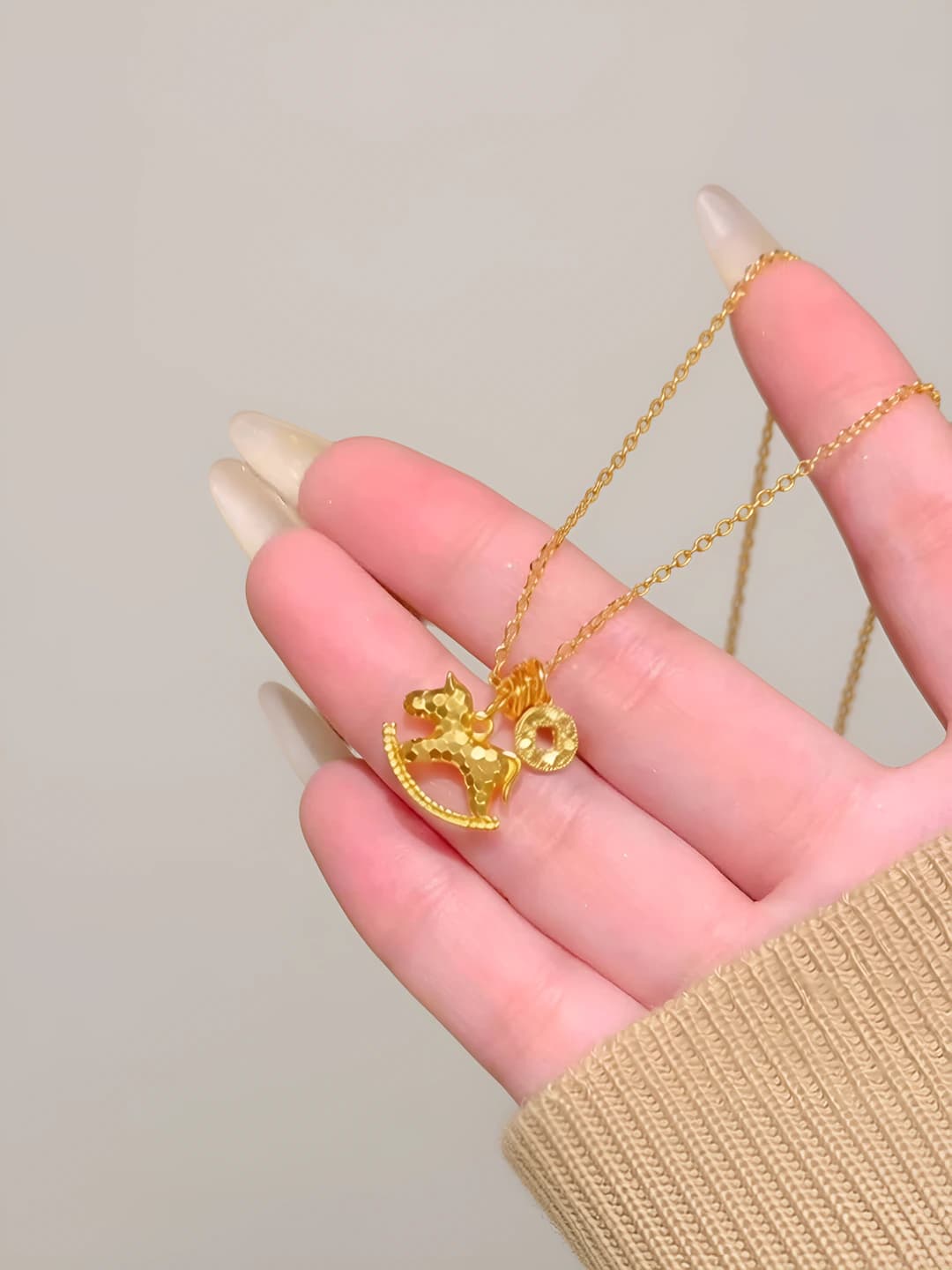 1 pc - Gold horse