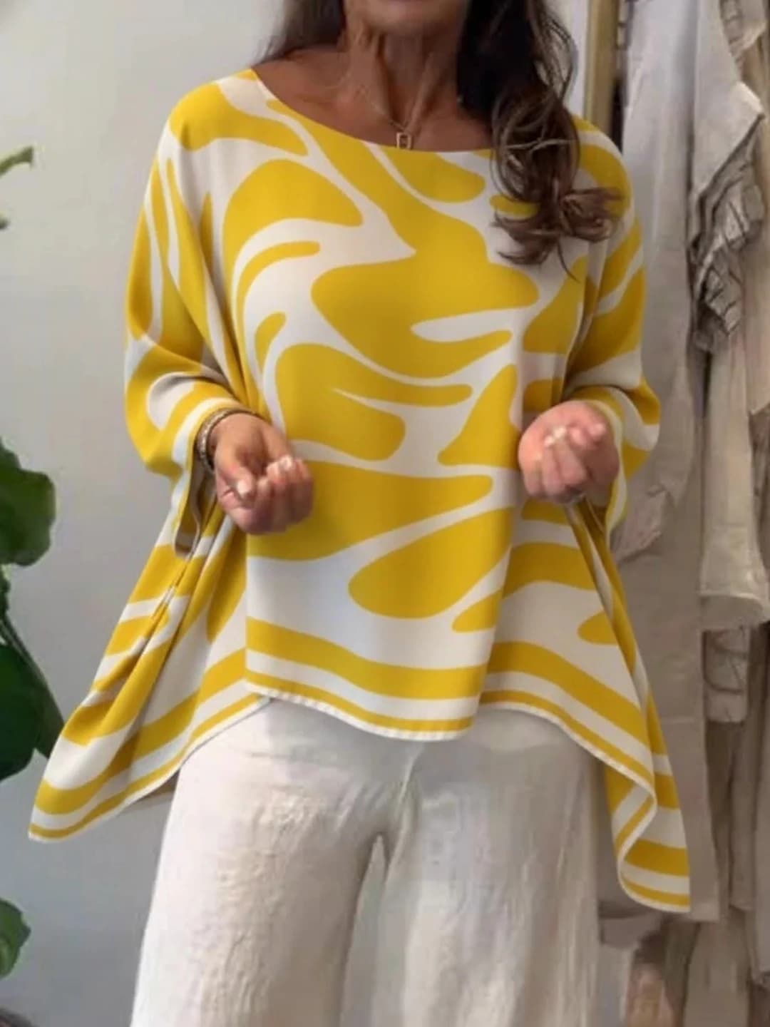 Women's tops with dropped shoulders, loose fit, long sleeve, printed, collar type: boat, sleeve type: batwing, main fabric composition: polyester