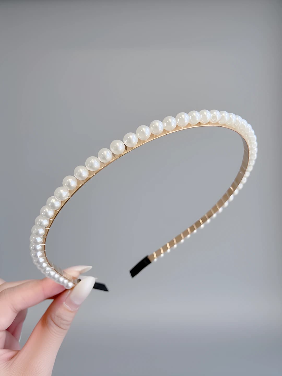 Single row large pearl