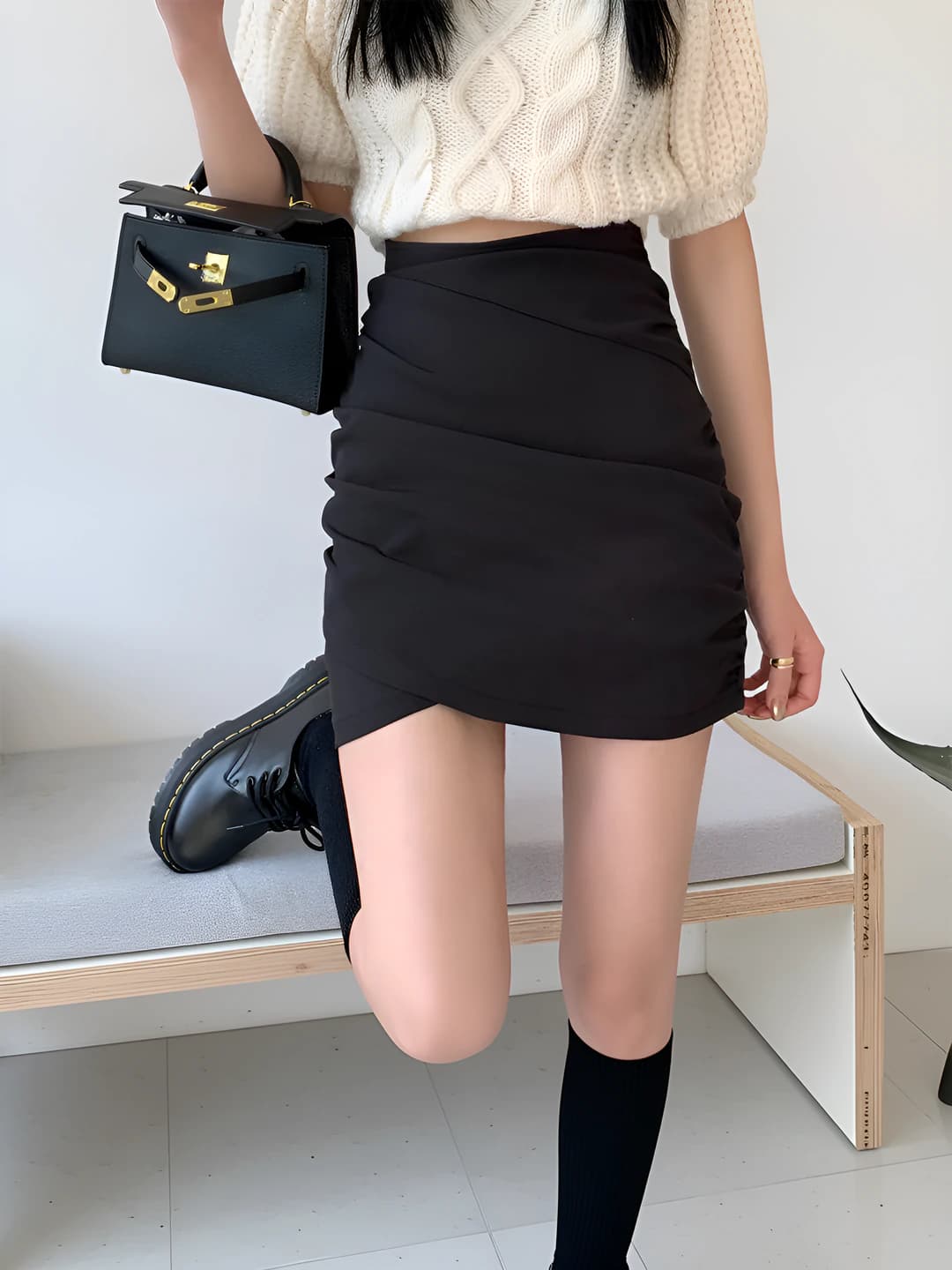Women's 2026 spring-summer high waist, slim fit, slimming, solid colour, irregular mini skirt