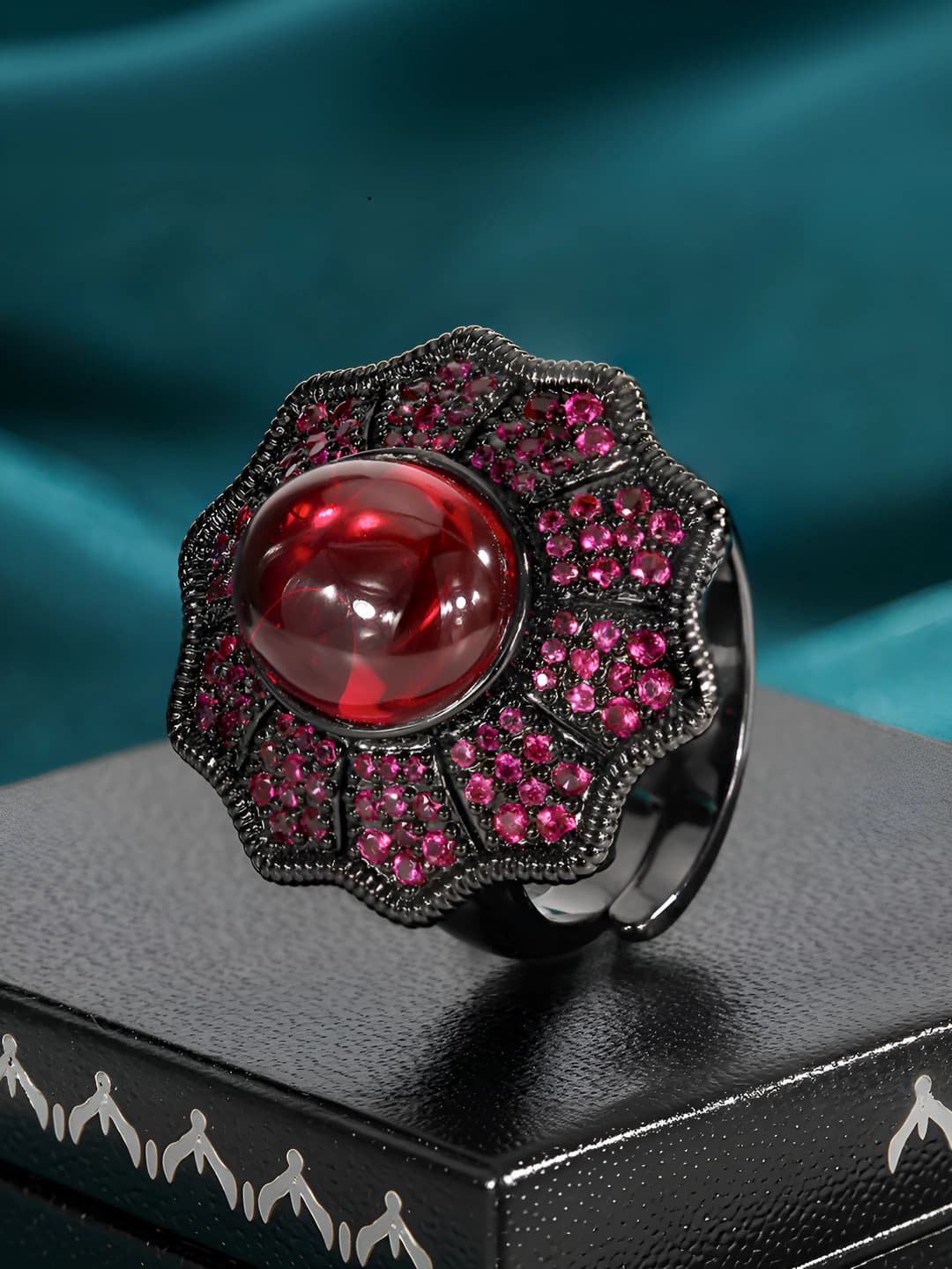 Black gold red ruby ring