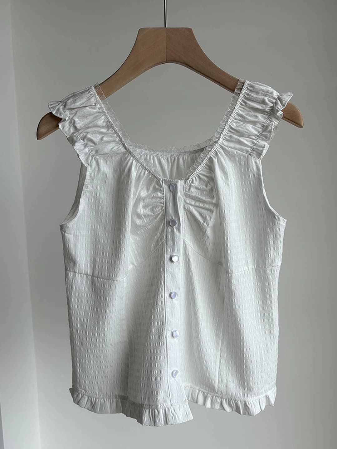 White (with lining)