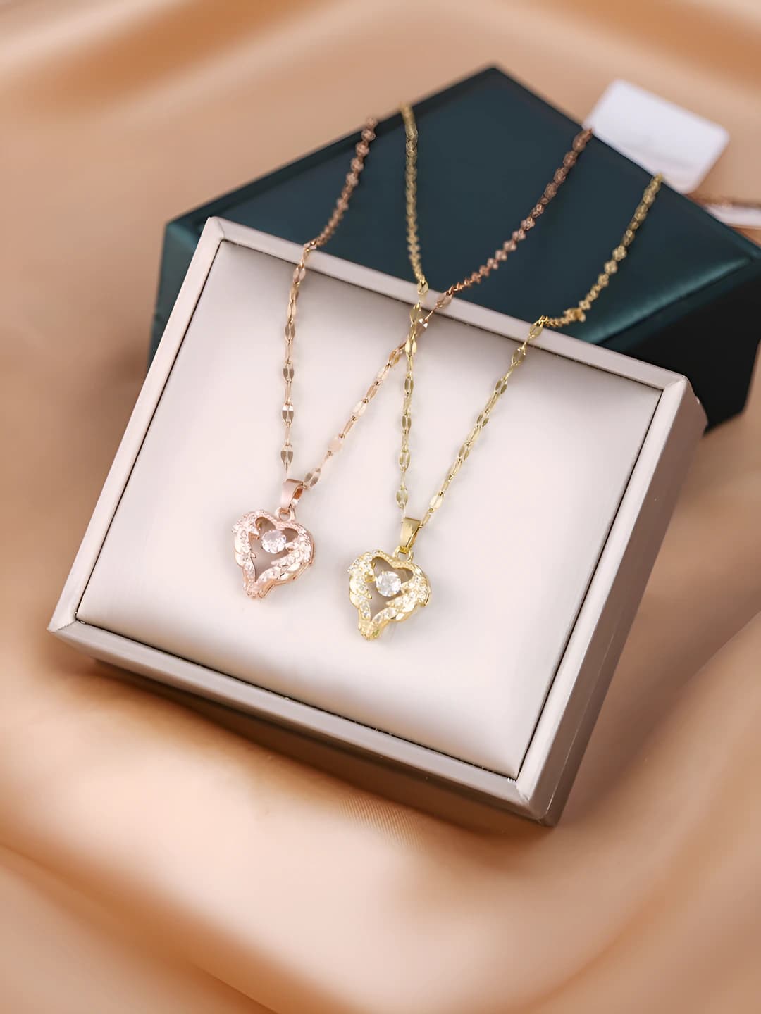 Women's summer titanium steel chain in Korean style, non-fading, simple design, heart-shaped pendant with zirconium