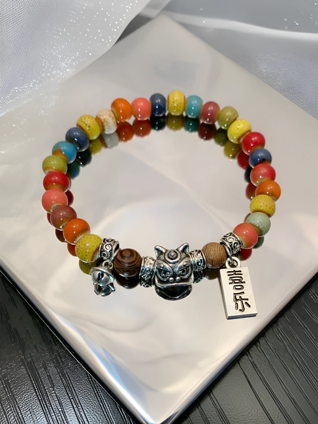 M1057 [Colorful bead bracelet, Lion]