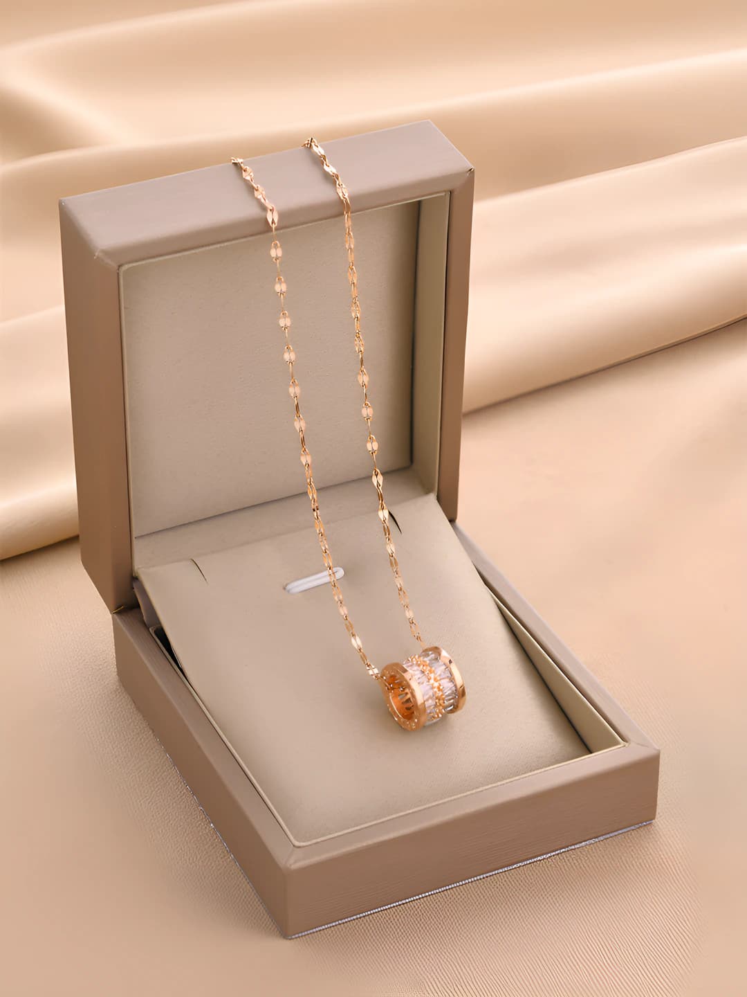 8814-Rose gold