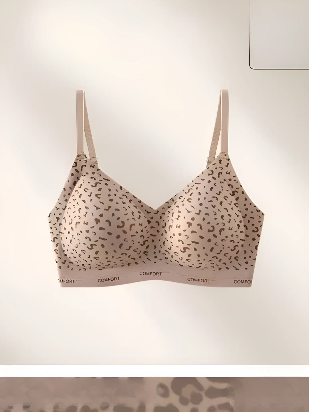 Women's seamless wireless leopard-print bra, retro style, soft support and push-up