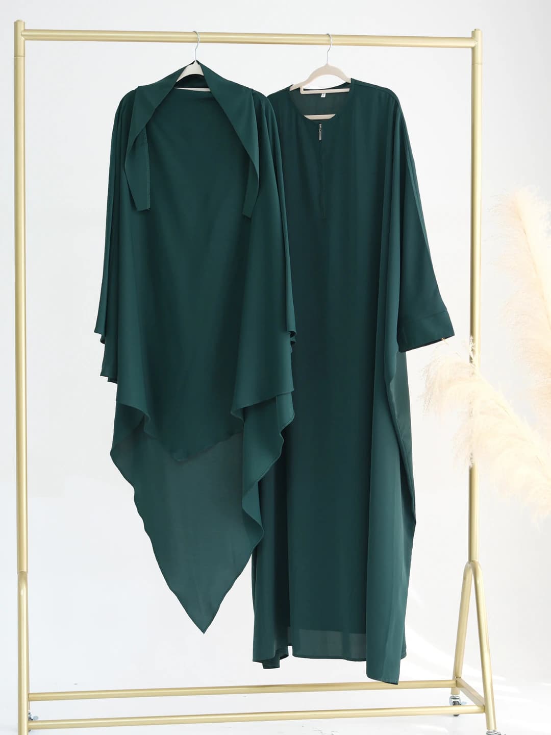 Green + HJ901 scarf