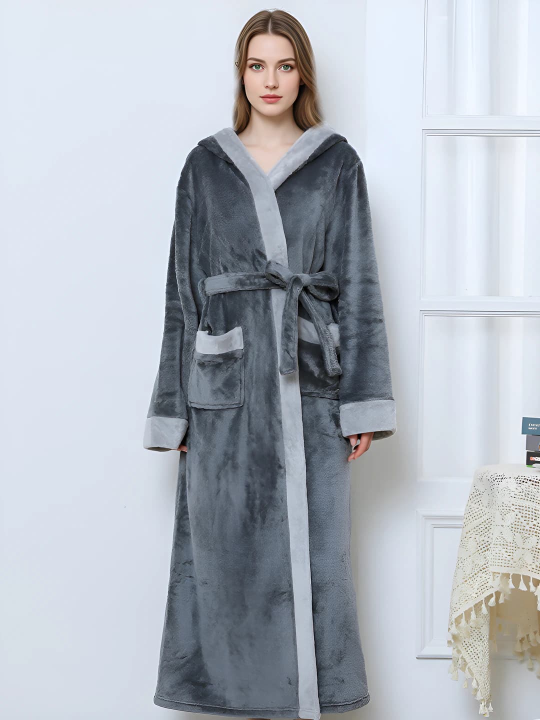 Dark Grey (Women)