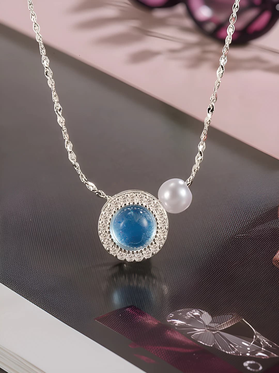 Women's 925 silver necklace with natural aquamarine and glass pearls