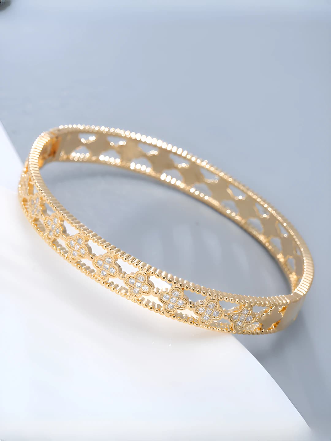 Gold bracelet