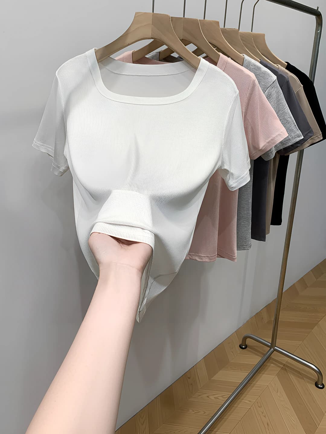 White (with lining)