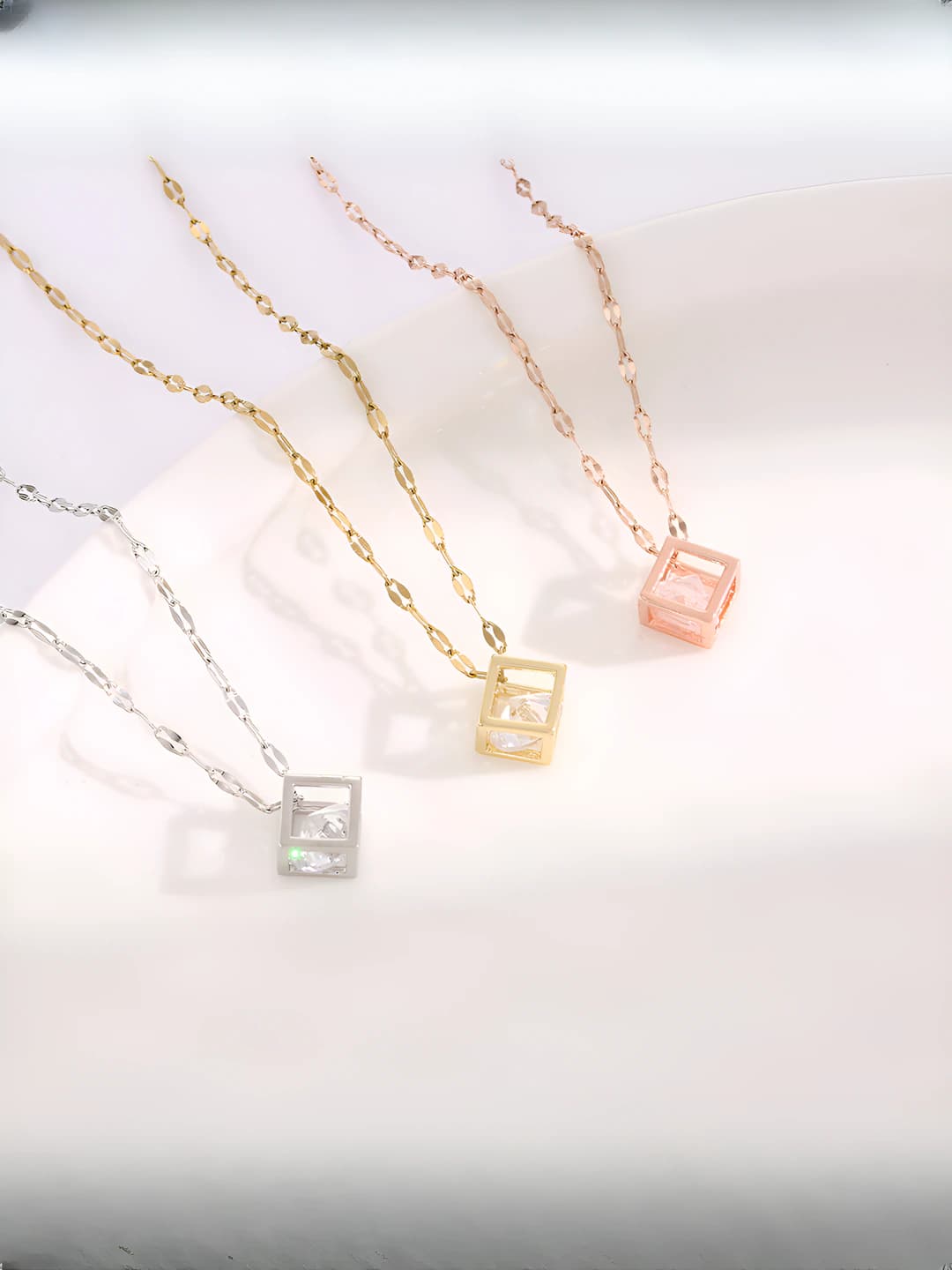 Women's summer titanium steel necklace in Korean style, simple geometric design with chain and square design elements