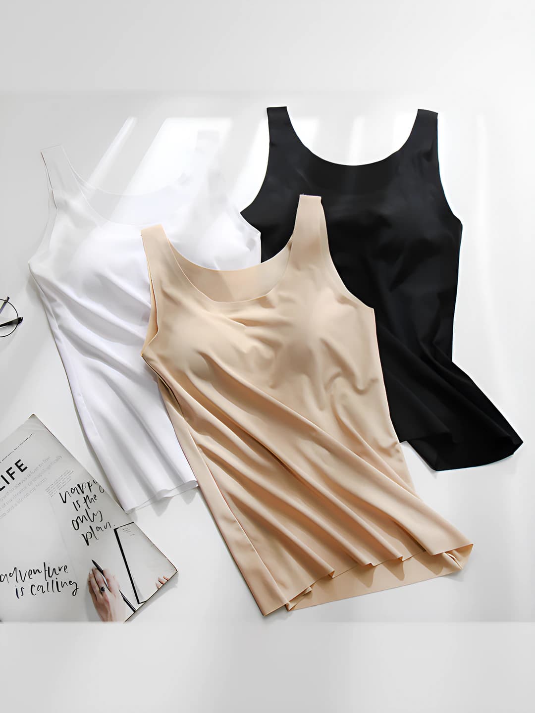 Women's Korean style tank top, ice-silk fabric, seamless, breathable, slim fit, summer