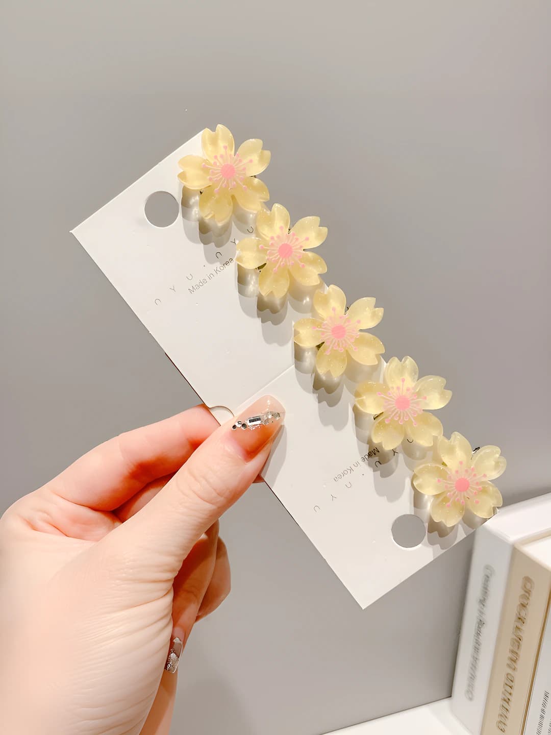 2# sakura sariq 5 dona