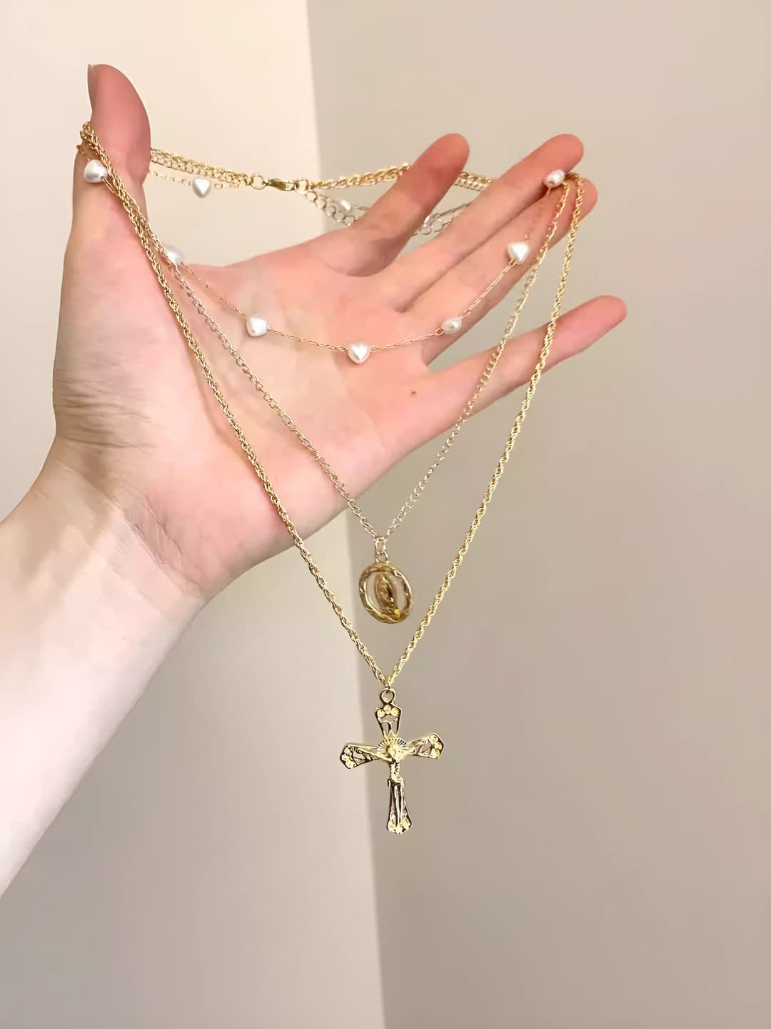Three-layer pearl cross necklace