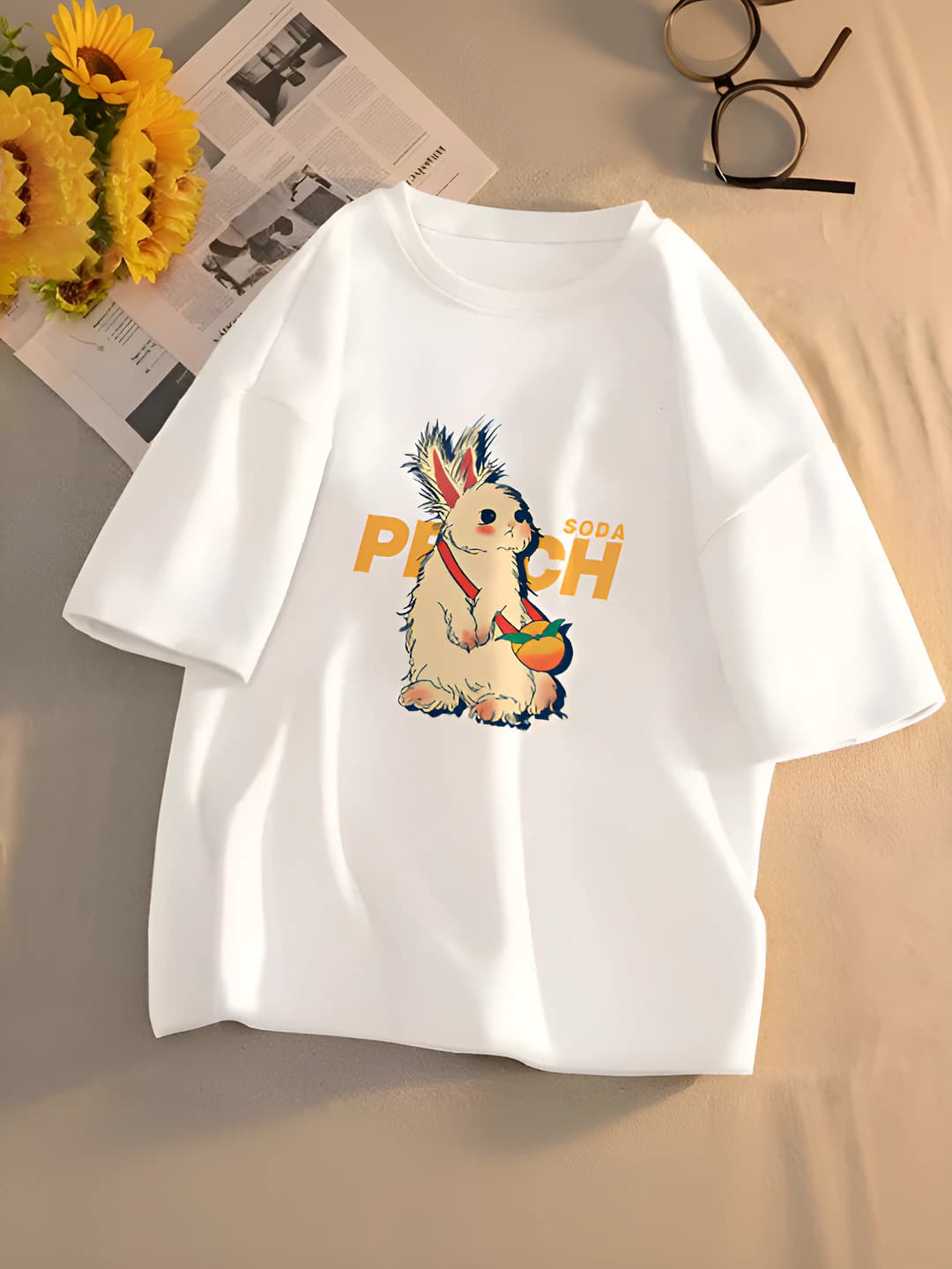 Белый жёлтый кролик