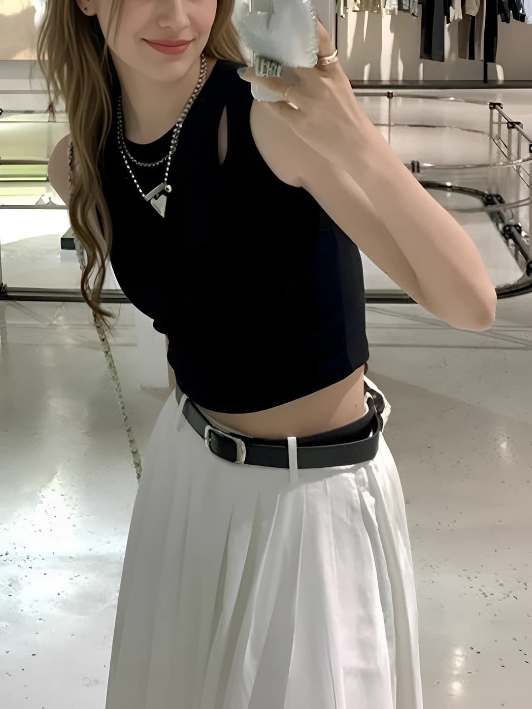 Women's Korean style strap crop top, slim fit, cropped, solid colour, sleeveless, 90%–95% cotton