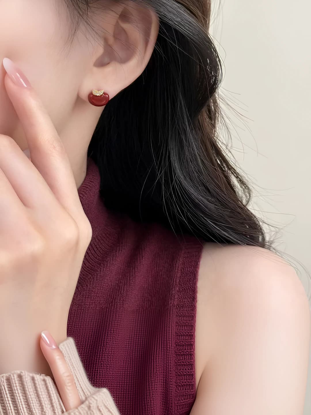 Women's red ingot-shaped stud earrings, retro style, autumn-winter