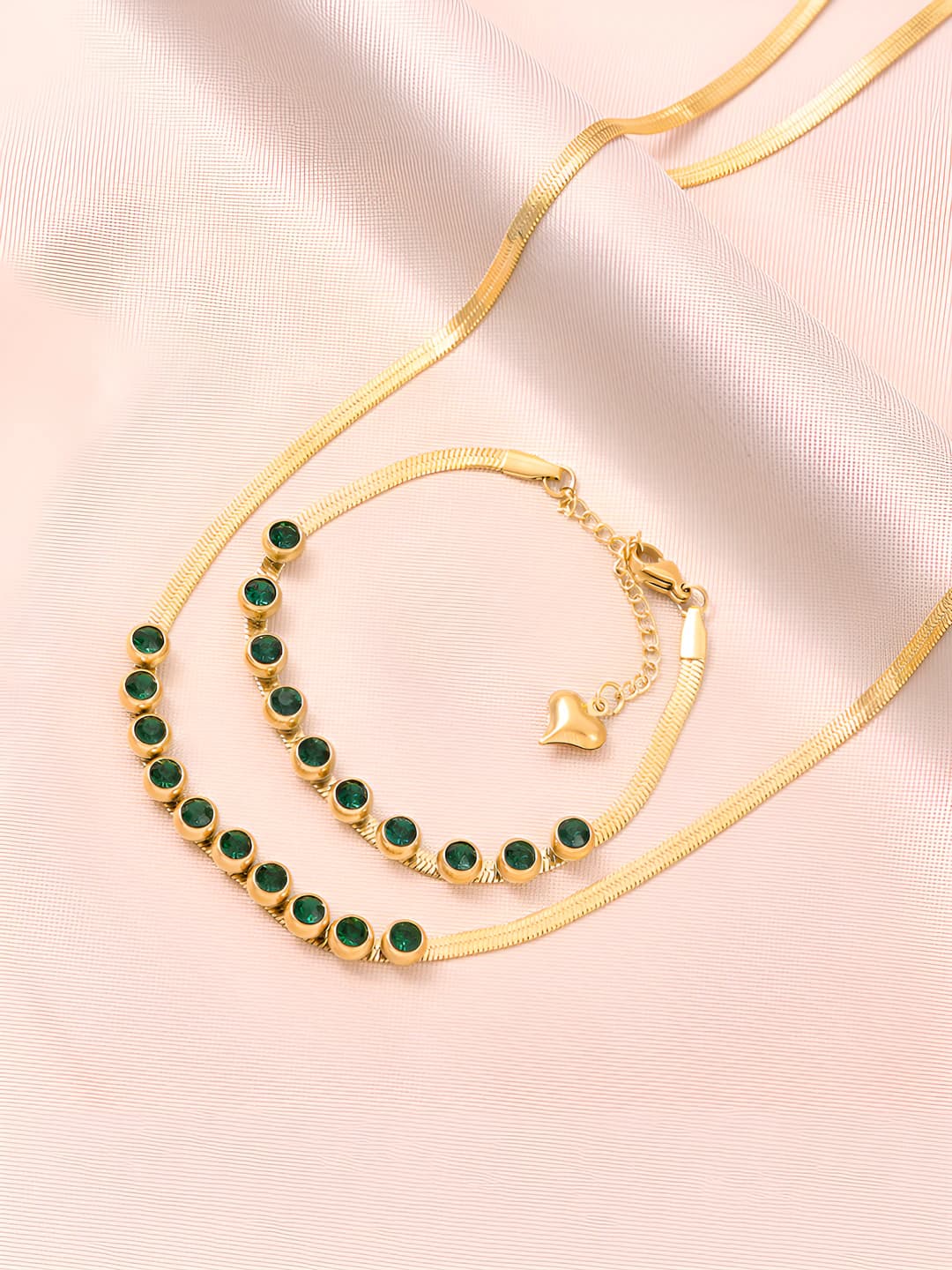 Women's retro titanium steel necklace with 10 round green stones and snake chain