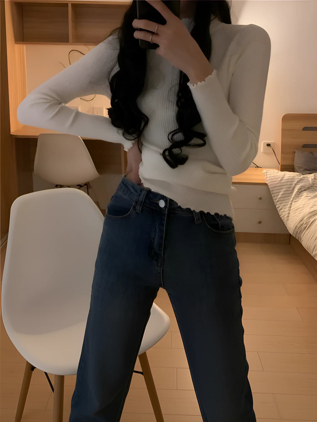 Women's thickened knit top in Korean style for autumn-winter, mock neck, slim fit, long sleeve, skull pattern