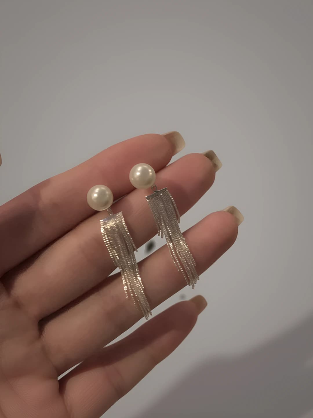 Pearl tassel earrings A338