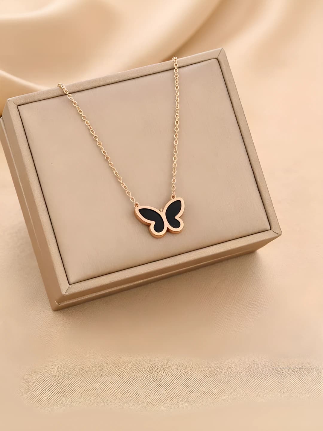 8842-Rose Gold-Black