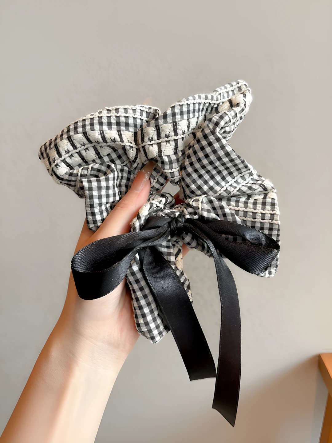 Black plaid small 20 cm