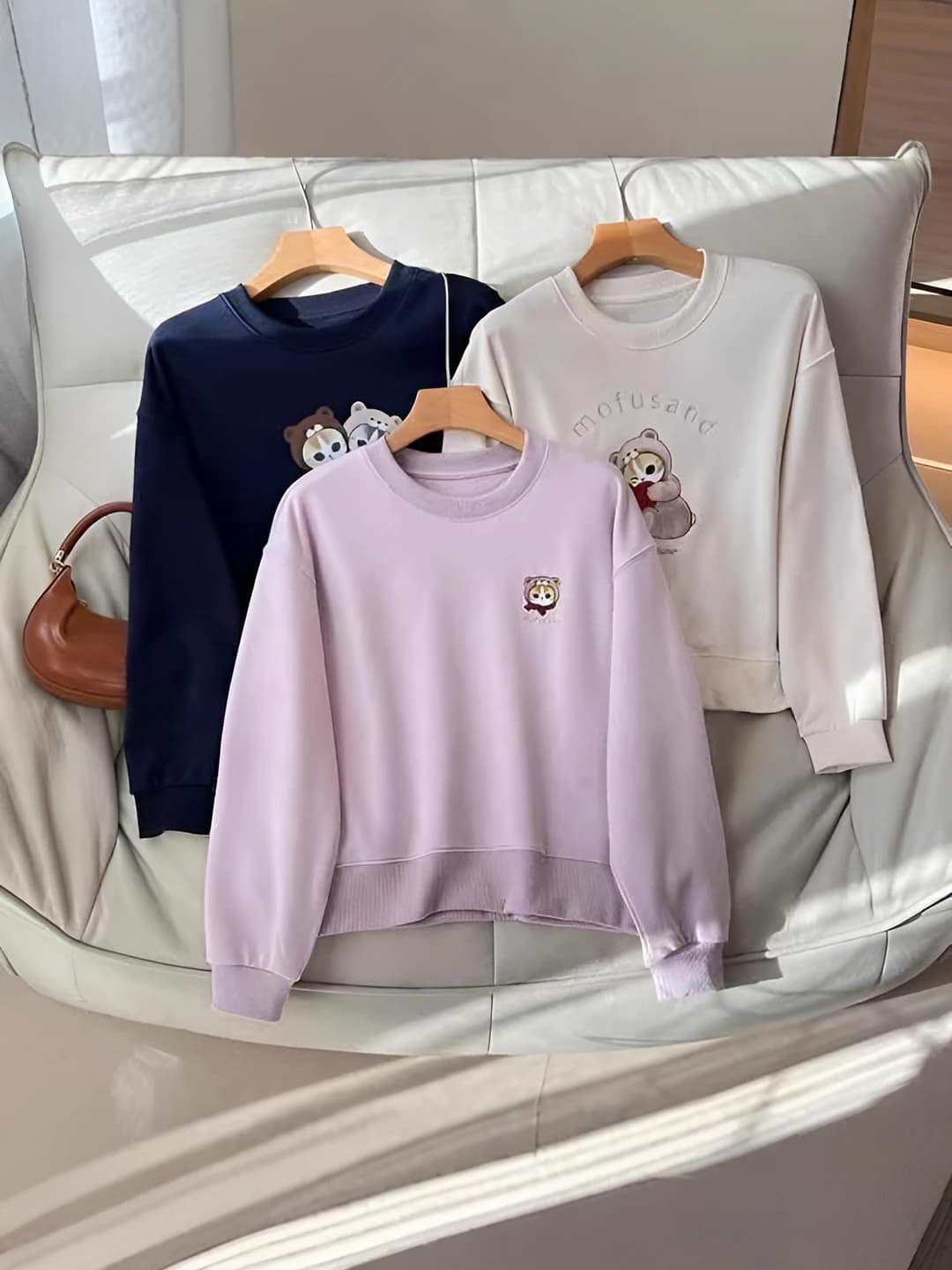 Women's sports sweatshirt 2026 spring, crew neck, loose fit, long sleeve, printed, solid colour, casual style