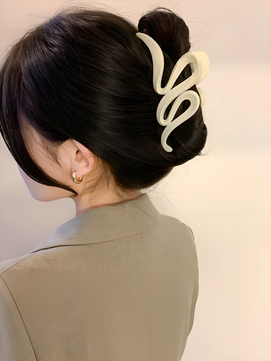 White 13 cm