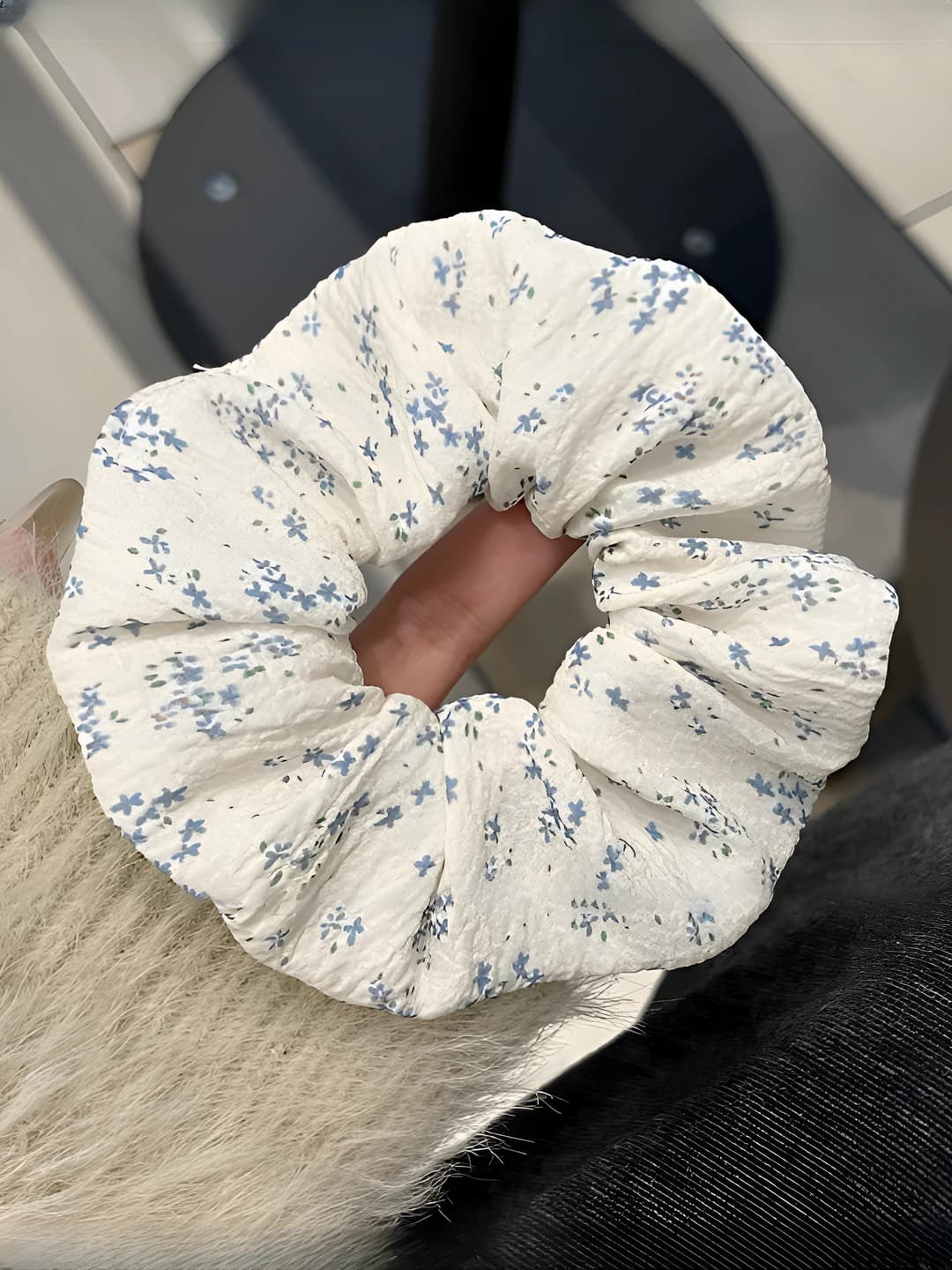 Blue floral hair tie